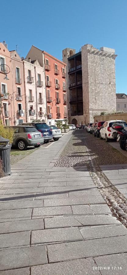 Cozy Suite Centro Cagliari Exterior photo